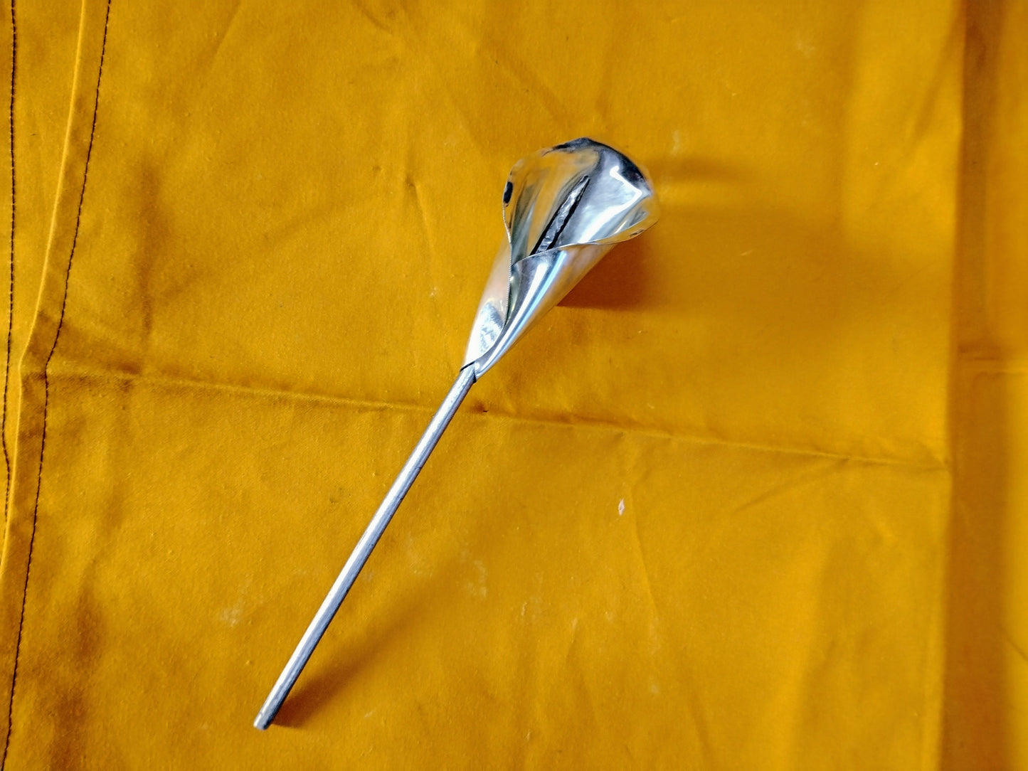Tin Calla Lilly, 10th Anniversary