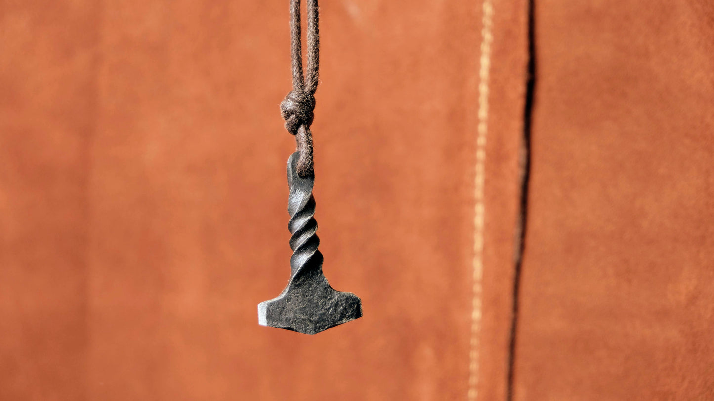 Black Iron Mjolnir image 3