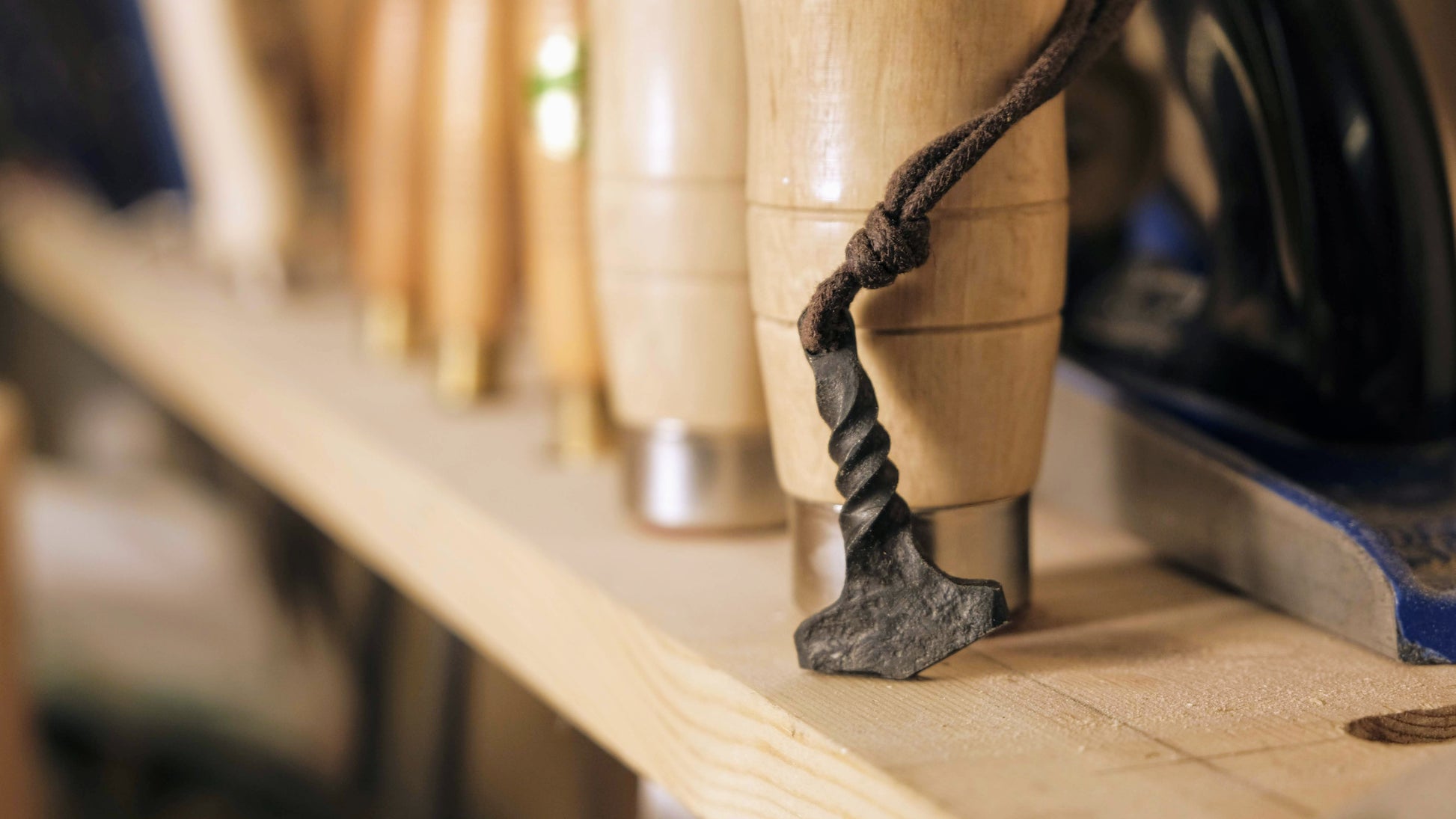 Black Iron Mjolnir image 4